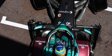 Fernando Alonso pilotando el AMR26 en el GP de Mónaco / Fuente: Honda Racing F1