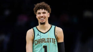 Los Timberwolves adquieren al base de los Hornets ha un precio elevado