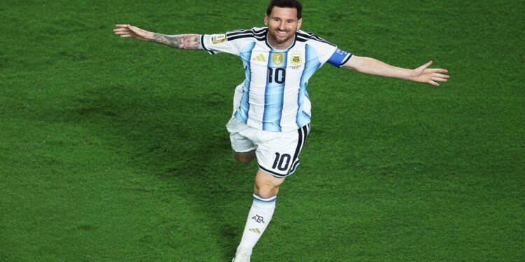 Messi desata la euforia albiceleste