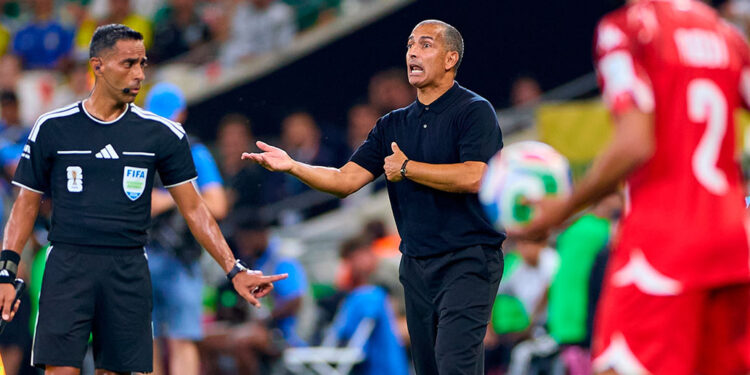 Túnez destituye a su entrenador en pleno Mundial y apuesta por Rennard