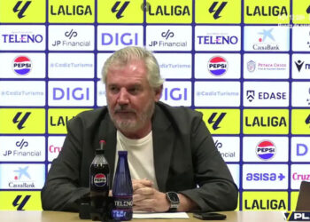 Vizcaíno firme en sala de prensa