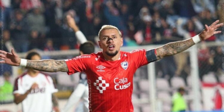 ¡Revancha a lo grande!: Cienciano goleó 4-0 a Lanús y está en los octavos