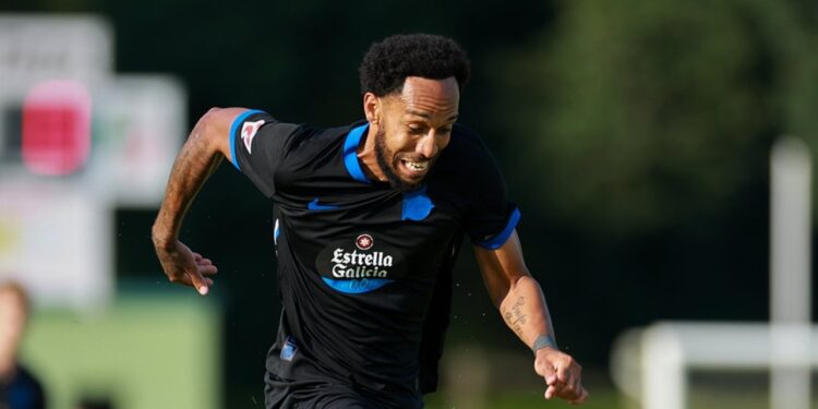 Aubameyang en el partido que marca su primer gol con el Depor. | Foto: Deportivo