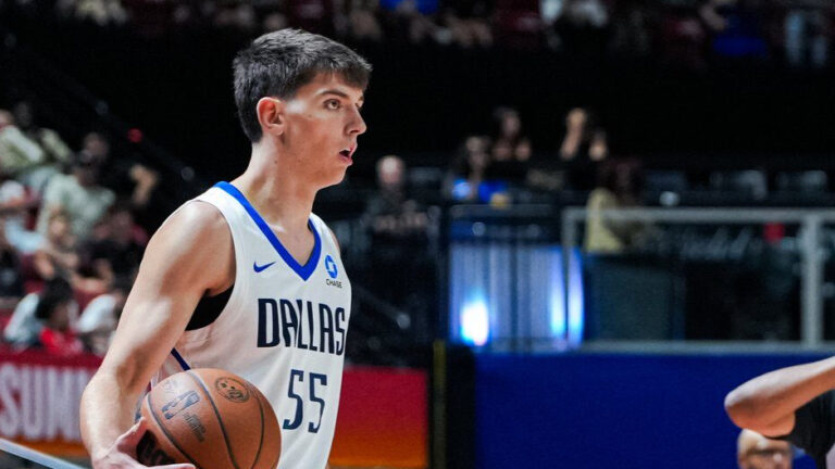 De Larrea logra 14 asistencias en su última actuación en la Summer League