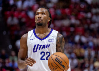 Peterson, Acuff y Mara brillan en el arranque de la Summer League