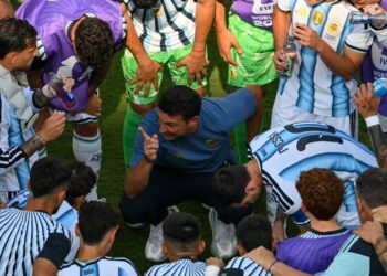 «Hemos intentado dar todo hasta el último»: Lionel Scaloni habló tras la derrota de Argentina ante España