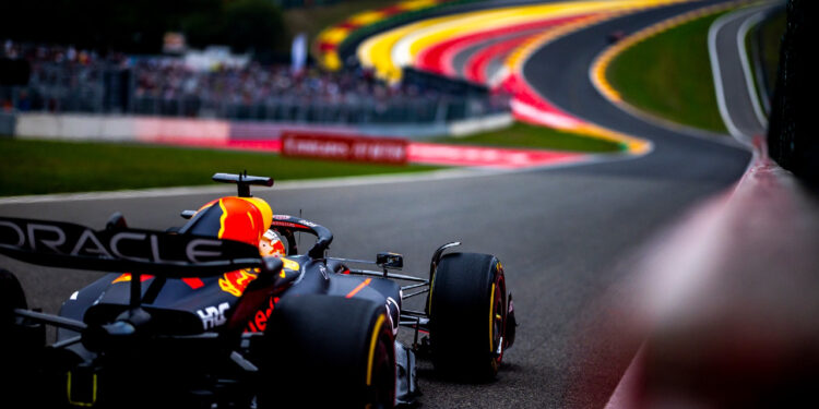 Red Bull corriendo en el circuito de Spa en 2022 / Fuente: Oracle Red Bull Racing