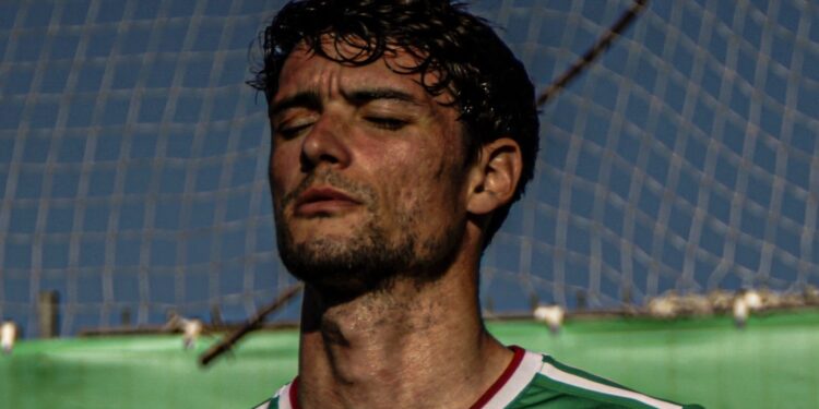 Santiago Corral, el delantero que convirtió su sueño en una carrera internacional