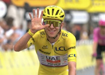 Pogacar celebra su dominio absoluto en el Tour