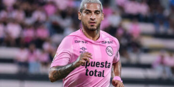 Miguel Trauco: «No creo que me reciban mal, la hinchada me tiene cariño»