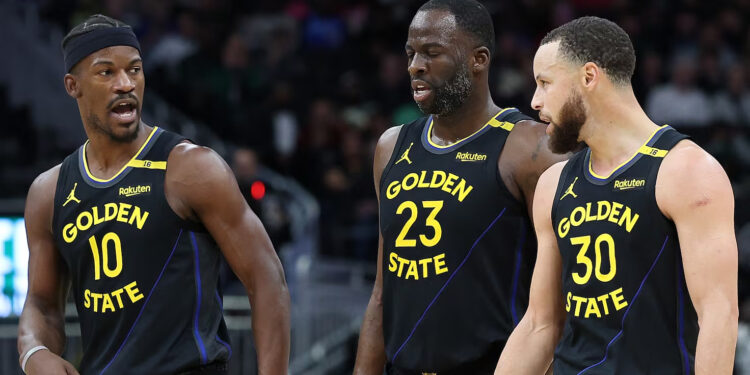 Los Warriors siguen alargando una dinastía que ya no es competitiva con la renovación de Green