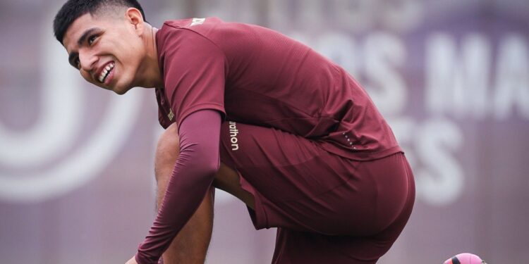 Universitario alistaría el retorno de Piero Quispe contra Sporting Cristal