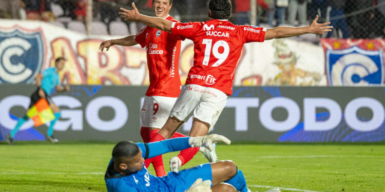 ¡APOTEÓSICO!: Cienciano vapuleó 6-1 a Botafogo por la Copa Sudamericana