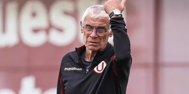 Y dijo adiós: Héctor Cúper no va más como DT de Universitario de Deportes
