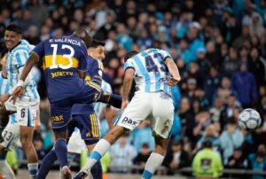 Cabezazo de Enner Valencia para darle el triunfo a Boca en Copa Argentina