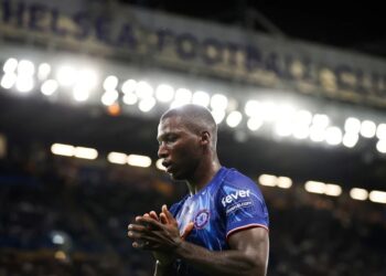¿Moisés Caicedo ya está entre los mejores mediocampistas de la Premier League o todavía necesita dar otro paso para alcanzar ese estatus?