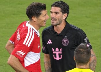 «¿Quién sos?» De Paul y una muestra de inferioridad moral y deportiva ante Lewandowski