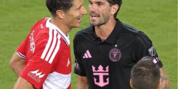 «¿Quién sos?» De Paul y una muestra de inferioridad moral y deportiva ante Lewandowski