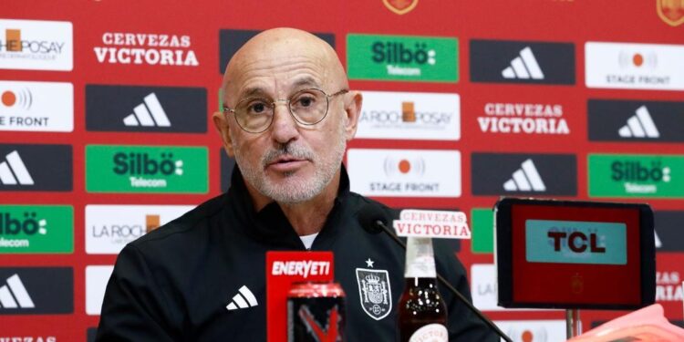 Luis de la Fuente en rueda de prensa antes del España-Croacia