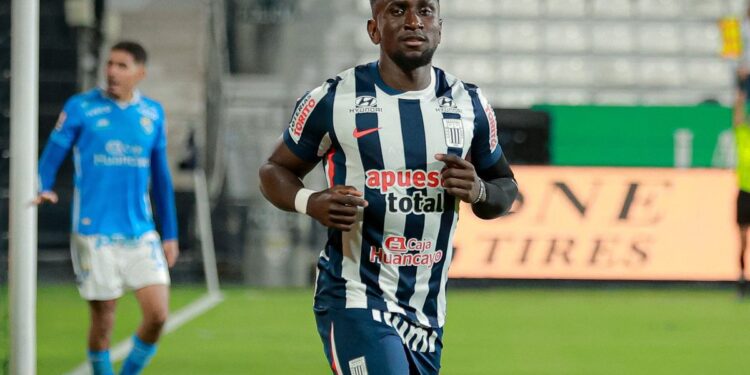 Se sacaron la bronca: Alianza Lima le ganó 2-0 a ADT como local en Matute