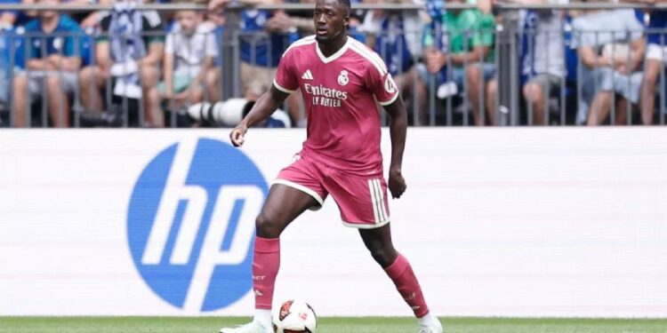 Ibrahima Konaté durante un partido con el Real Madrid.