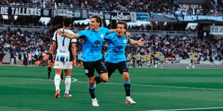 Belgrano aplastó a Talleres y se adueña del clásico cordobés