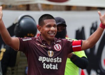 Edison Flores: «No tengo por qué aclarar qué es o no es verdad»
