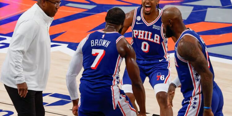 La NBA levanta el telón a lo grande
