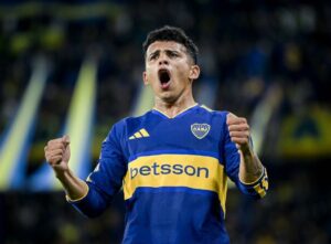 Leonel Flores, doblete frente a Unión