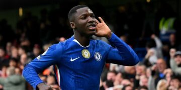Preocupación en el Chelsea y la Tri: Moisés Caicedo recae de su lesión muscular