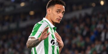 Roban en la casa de Antony dos Santos jugador del Betis