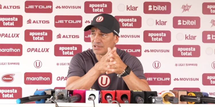 Fabián Bustos: «Pareciera que no me hubiera ido nunca de Universitario»