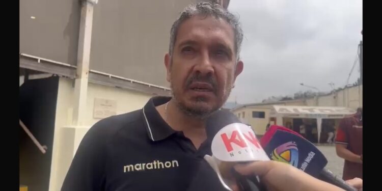 Franco Velazco, a Rondelli: «No tenemos la culpa que hagan malos cambios»