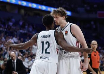 Maledon y Jantunen, lesionados en la victoria ante Fener