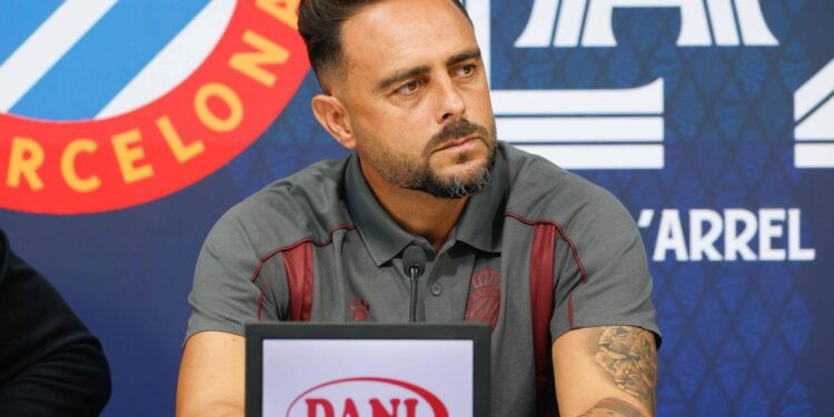 Sergio García, entrenador provisional del Espanyol tras la destitución de Manolo González